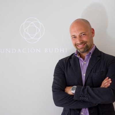 HÉCTOR PUCHE