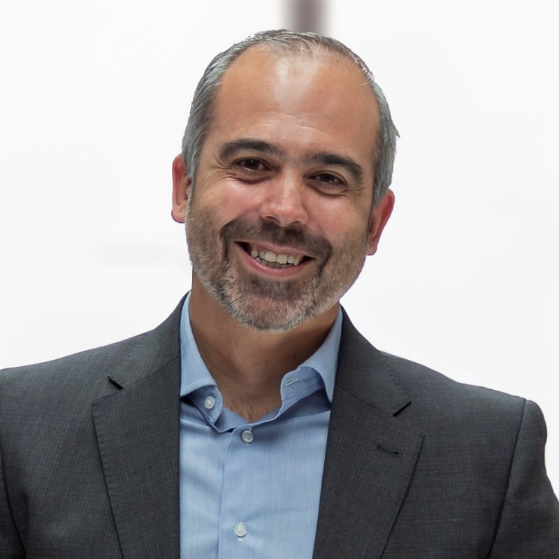José D. Canseco